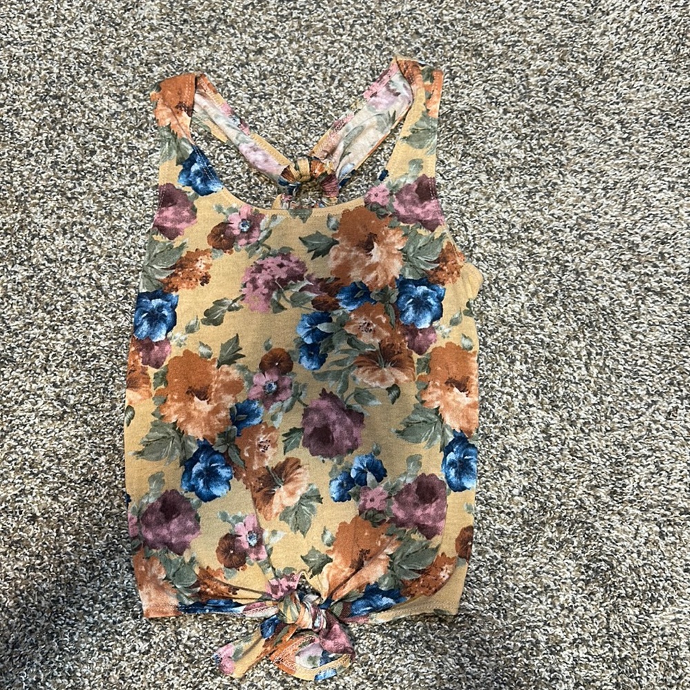 Charlotte Russe Tank size Small